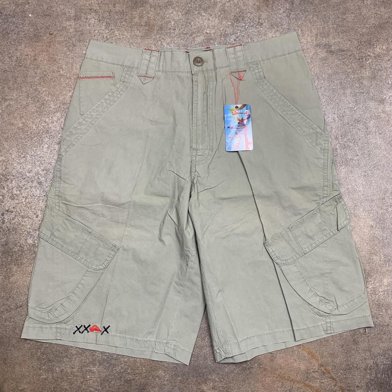 Quiksilver 00s green graphic baggy cargo shorts