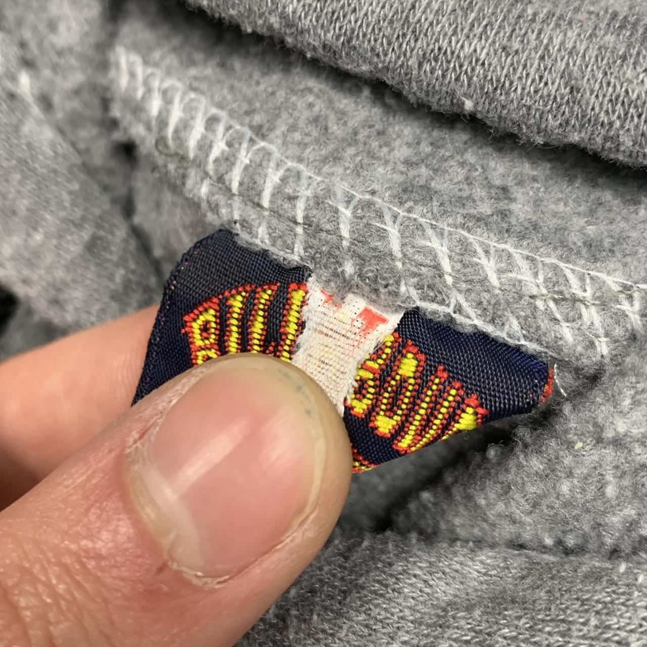 Billabong 90s light grey boxy graphic hoodie