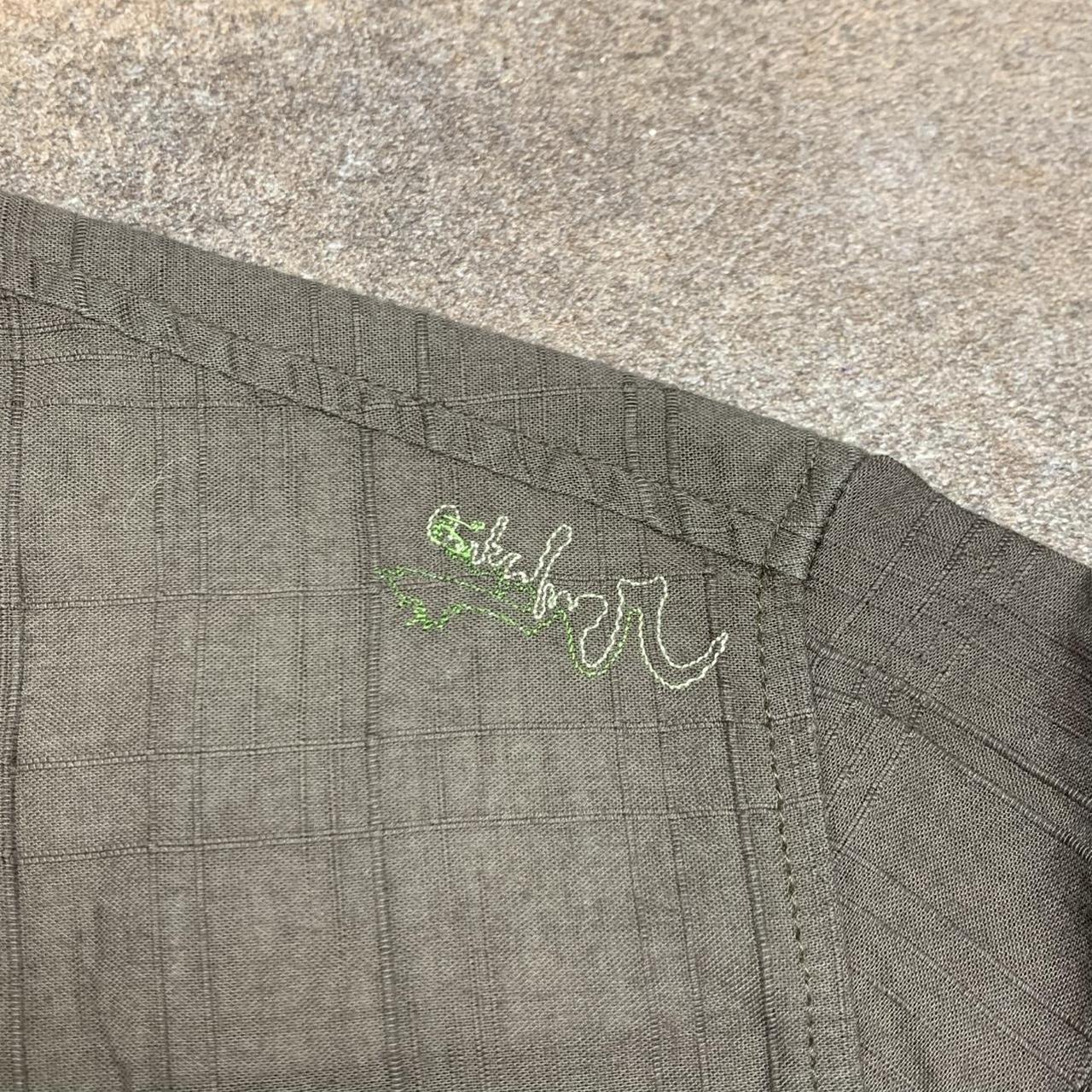 Quiksilver 00s brown green graphic shirt