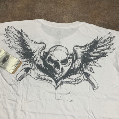 Oakley Flying Tiger 00s white graphic tee