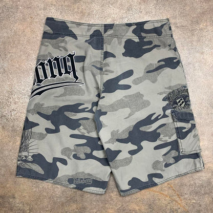 Billabong 00s camo graphic boardshorts