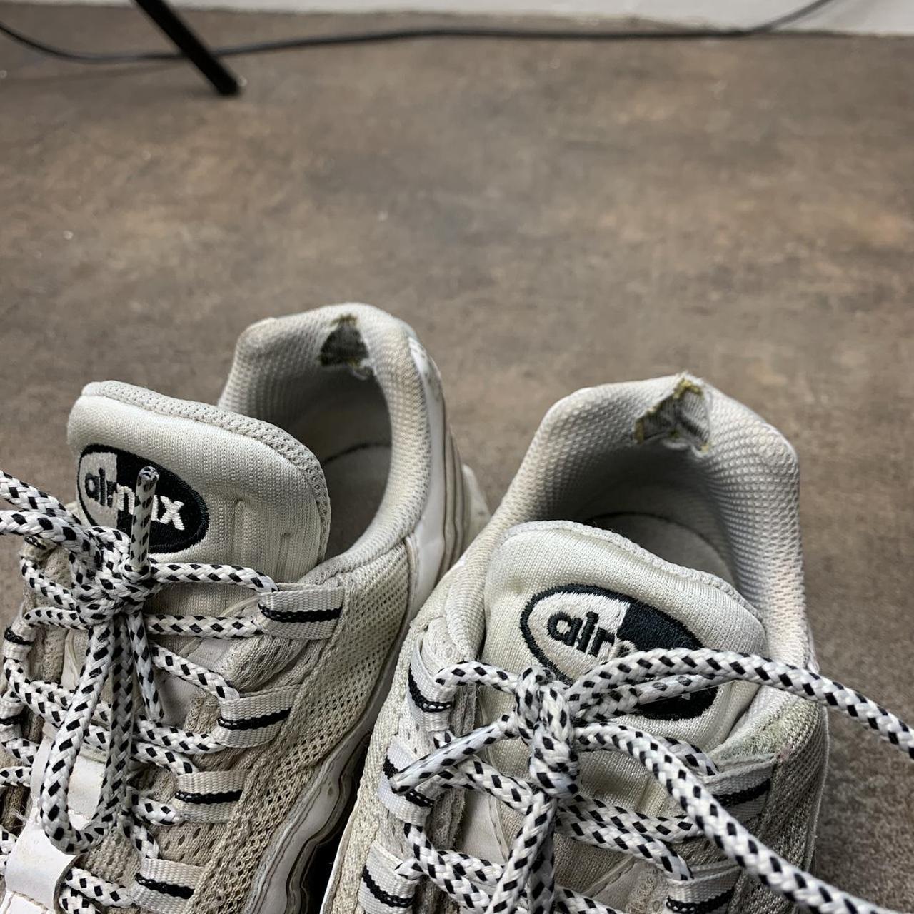 Nike Air Max 95 white black trainers