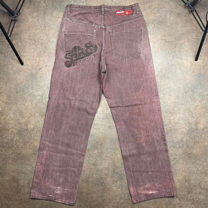 Akademiks 90s baggy graphic maroon denim jeans