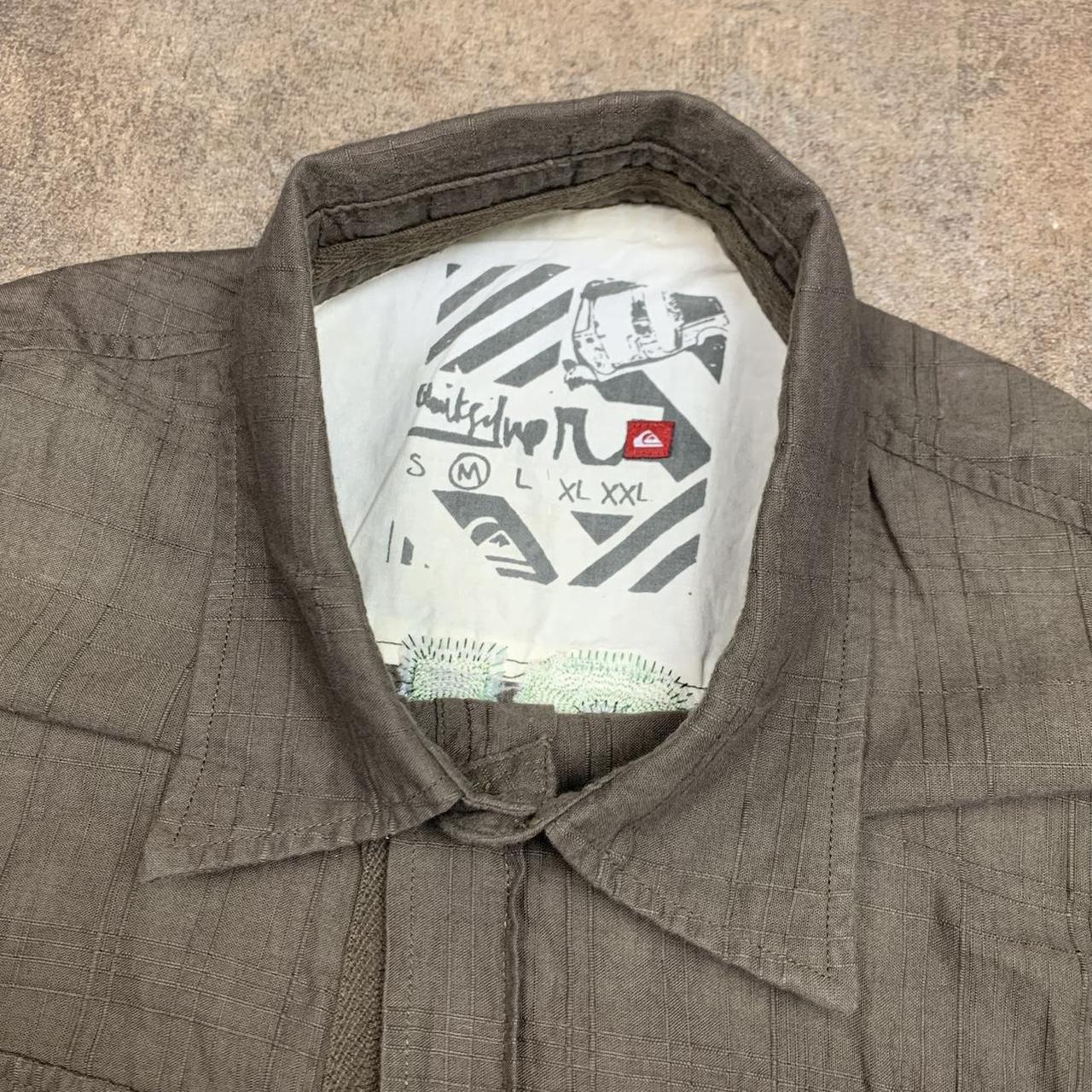 Quiksilver 00s brown green graphic shirt