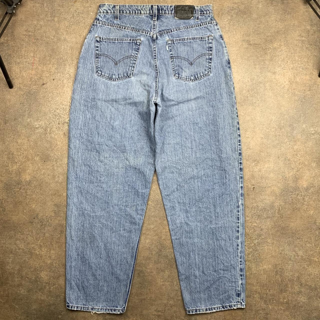 Levi’s Silvertab 90s baggy blue faded denim jeans