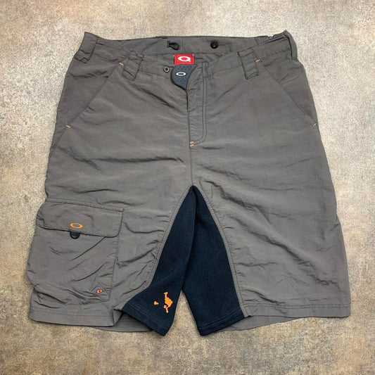 Oakley Software 00s brown black baggy MTB shorts