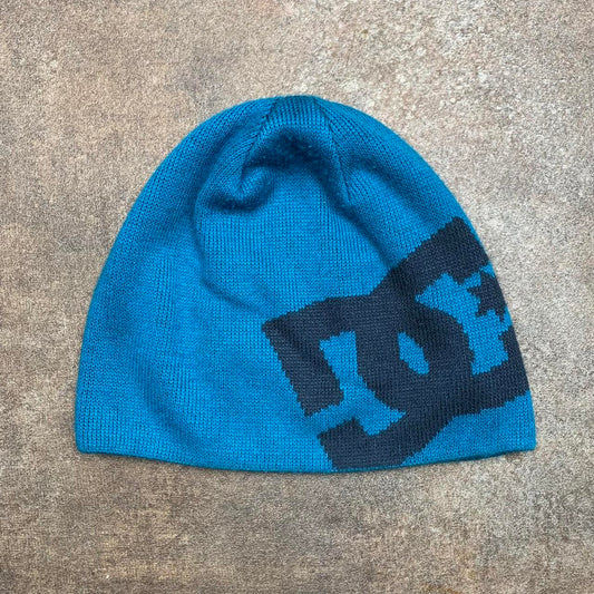 DC Shoes 00s blue black graphic skully beanie