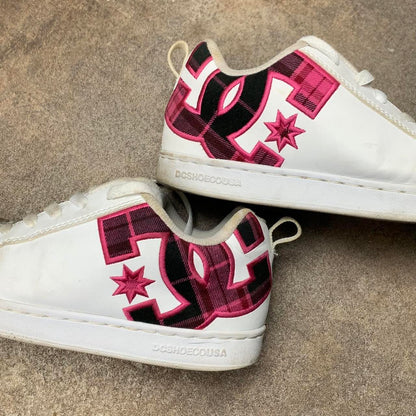 DC Shoes Court Graffik 00s white pink chunky trainers