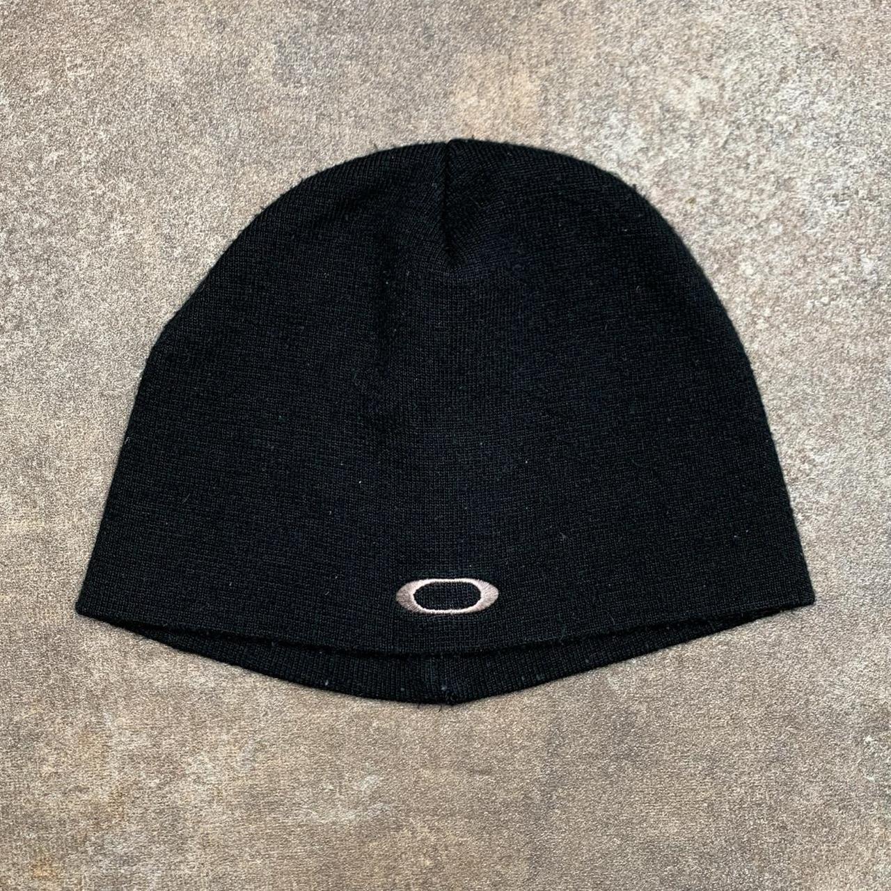 Oakley Software 00s black logo skully beanie