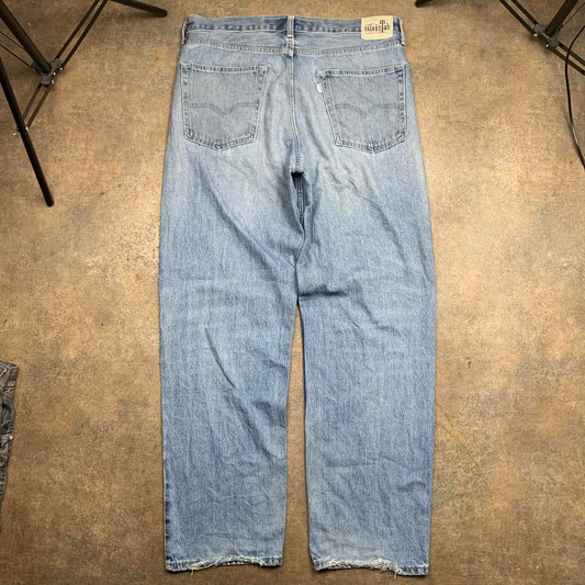 Levi's Silvertab 00s light blue baggy denim jeans