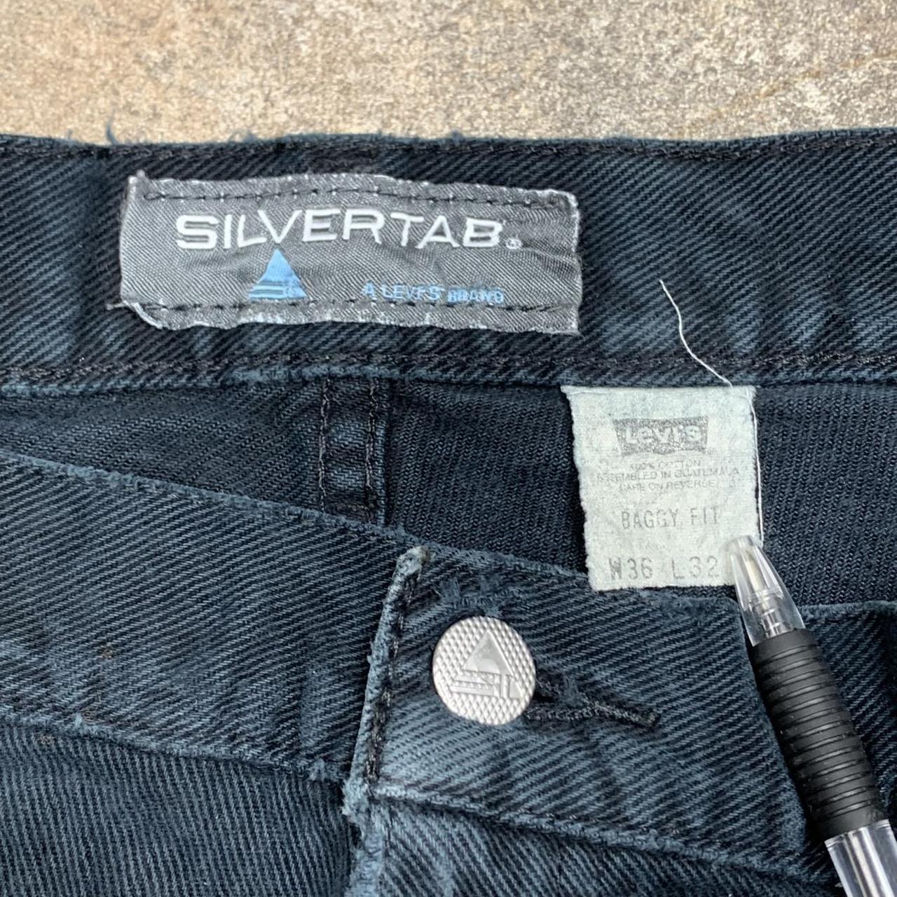 Levi’s Silvertab 90s baggy black denim jeans