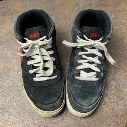 Nike 6.0 black 00s red skate trainers