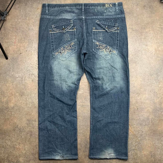 Brooklyn Xpress 90s embroidered navy blue faded denim jeans
