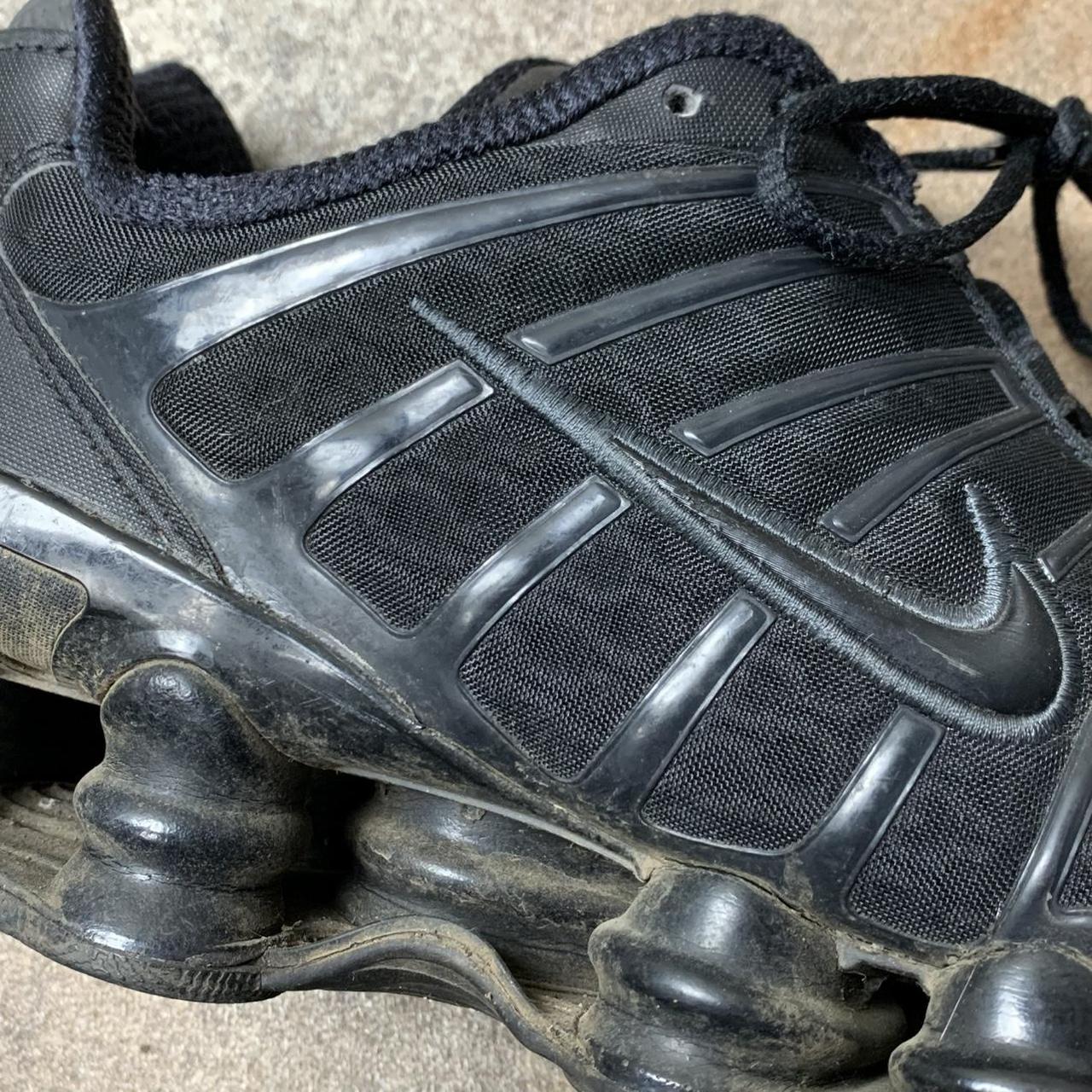 Nike Shox 00s black grey trainers