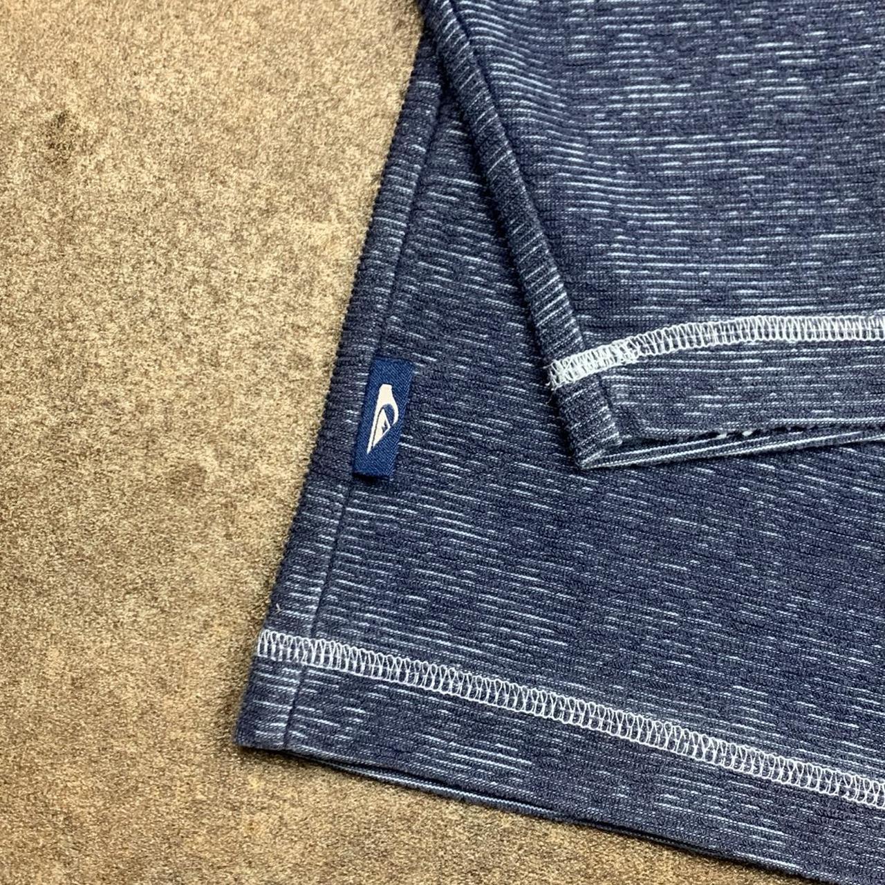 Quiksilver 90s navy blue graphic long sleeve tee