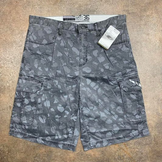 Oakley 00s grey graphic baggy cargo jorts