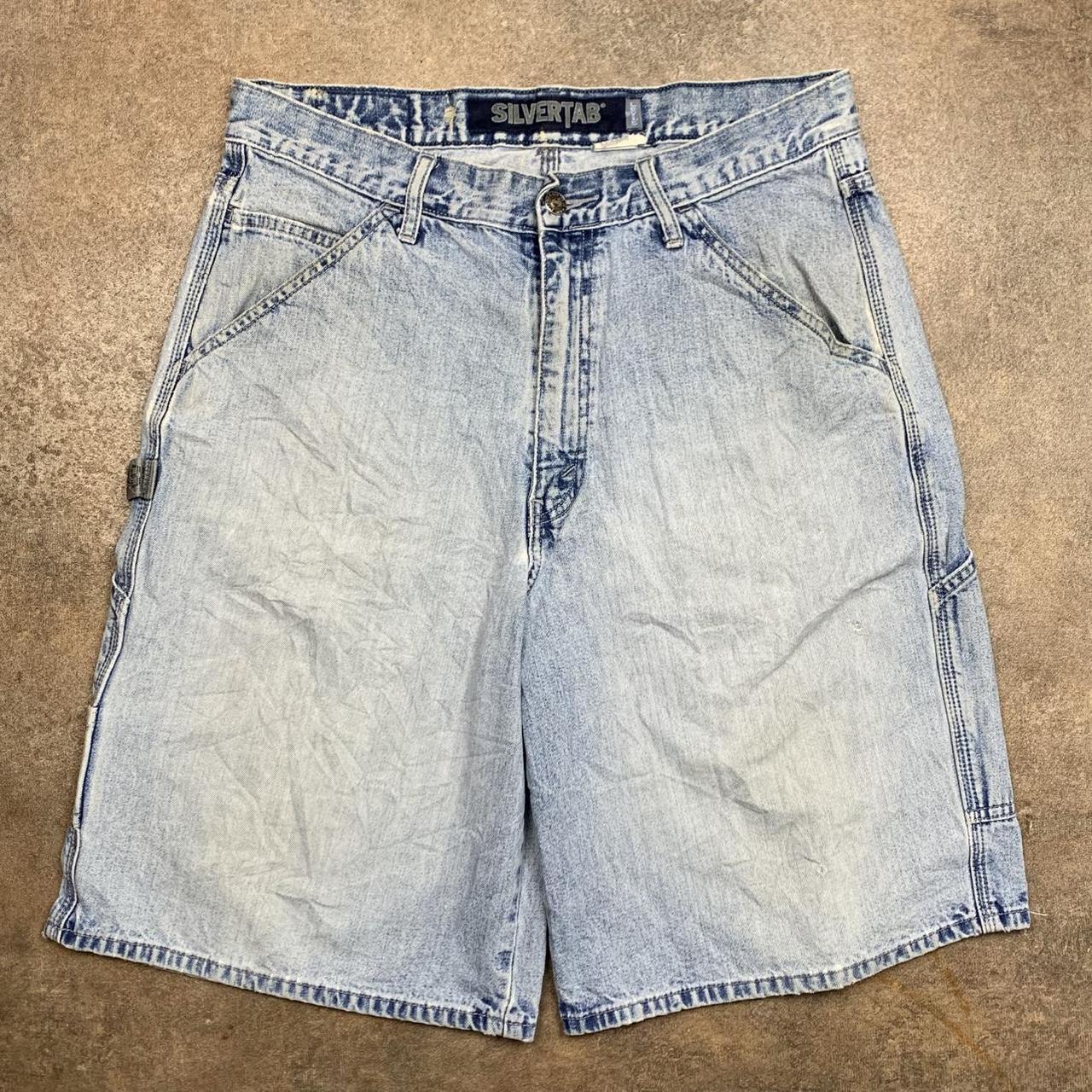 Levi’s Silvertab 90s baggy carpenter jorts (32")
