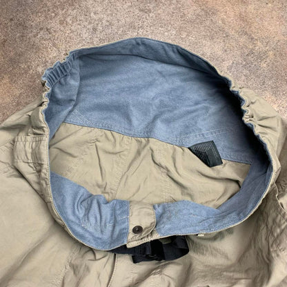 Mountain Hardwear 00s utilised hiking trousers